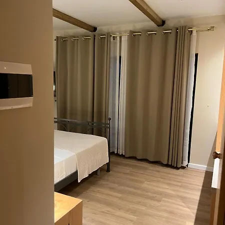 Ferienhaus The Poet's House Himarë