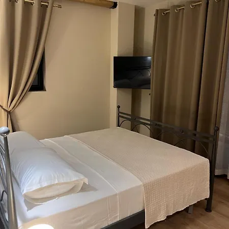 Ferienhaus The Poet's House Himarë