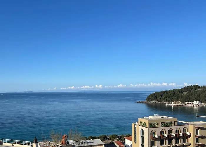 Tatil Evi The Poet's House Himarë