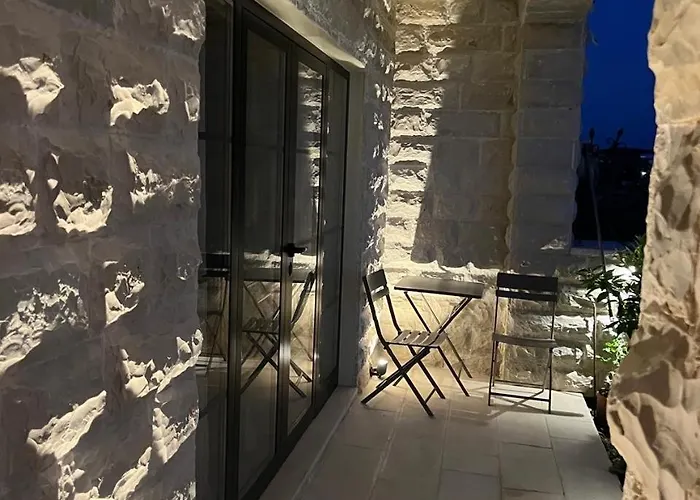 The Poet's House Himare